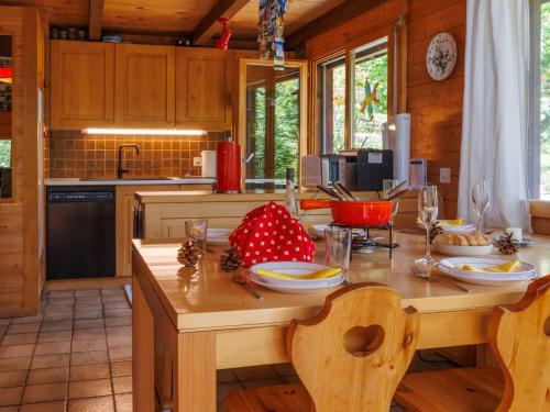 Chalet Lò Batcho by Interhome, Zinal (fotografie 4)