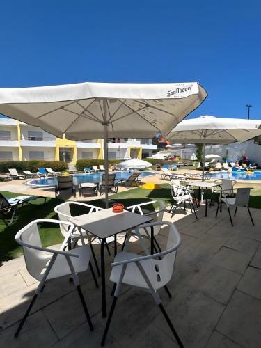 Apartamentos Santa Teresinha in มอนเตส เด อัลวอร์