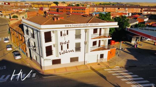 Hostal Valderas in Valderas (Castile and León)