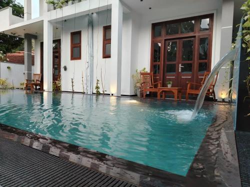Superior Villa image 2