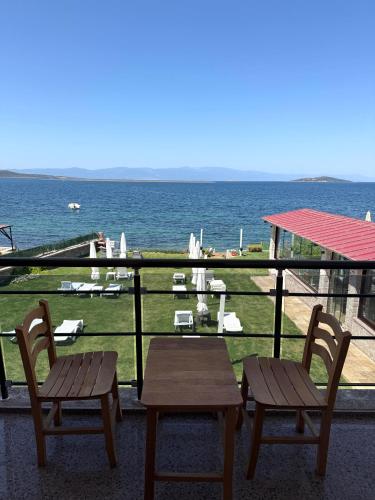 Esin Cunda, Ayvalık