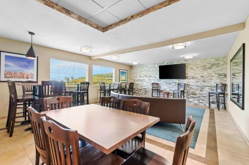 Candlewood Suites Hazleton an IHG Hotel - image 7