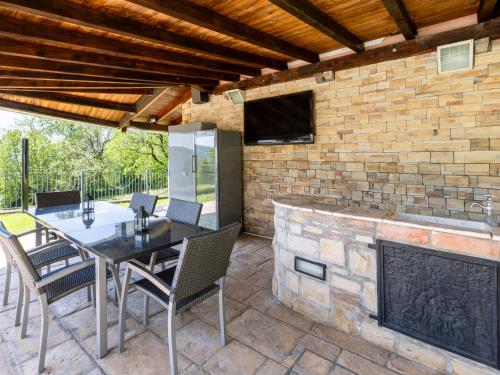 Iekārtas, Lovely & Spacious house Pool, BBQ in Morbio Inferiore