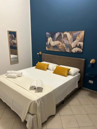 Double Room with Terrace image 6