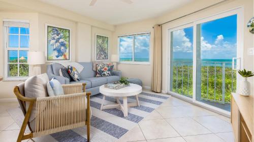 Marina and Ocean View 2 Bed 2 Bath End Unit 4201 in Tavernier (FL)