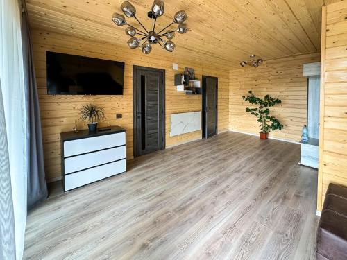 廚房, Котедж Forest house in 韋爾賀維納