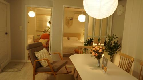 Ewha Univ, Ahyeon 3Rooms Stay, Seul (foto 7)