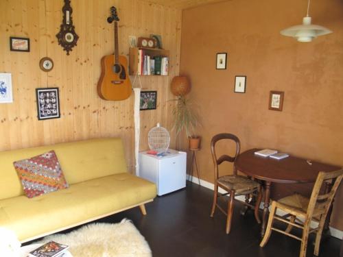 L'Oisiveraie - Ecolieu dans le bocage normand chambre d'hôte La Selle-la-Forge