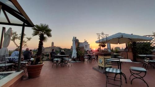 Residenza Maritti Classic Rooms - Guesthouse, Rzym (zdjęcie 10)