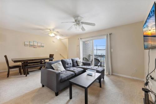 3305 Park Blvd, Unit 3