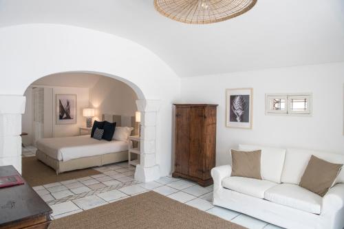 โรงแรมอิล เมโลกราโน (Hotel Il Melograno) in ตอริเชลลา