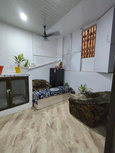 D'Yogi Rooms & Dormitory