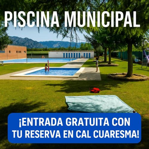 Úszómedence, Cal Cuaresma in Toló