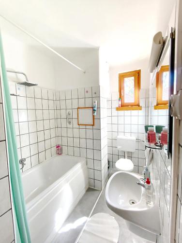 Free parking, Balcony, near to city park, Будапешт (фото 10)