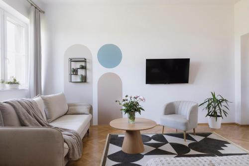 Spacious City Centre Apartment - Słowackiego, Cracovie