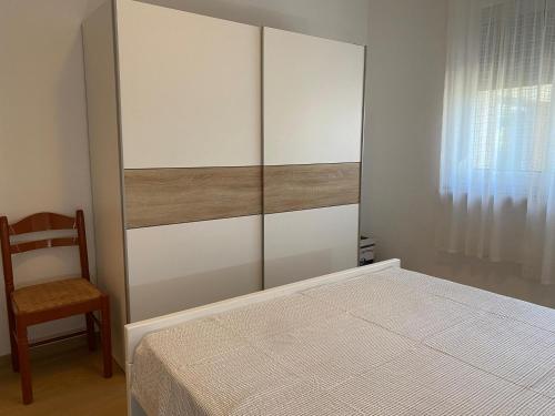 Apartments Dragica - image 8