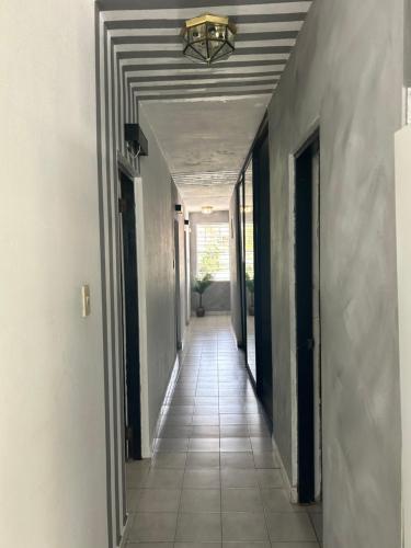 Big House Next to the Airport in Río Piedras