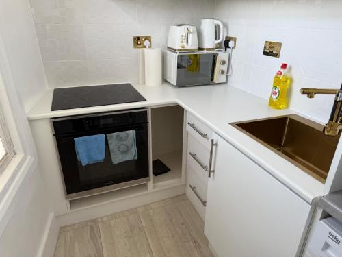 Studio Sleeps 2 with Air Conditioning, Croydon (fotografie 4)