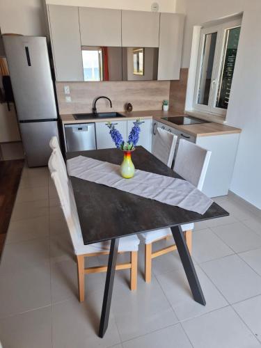 Apartment Brac in ซูติวัน