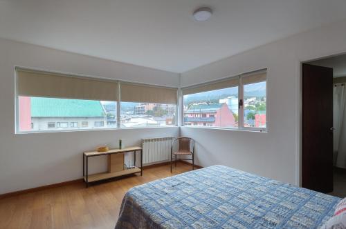 Two-Bedroom Apartment with Mountain View