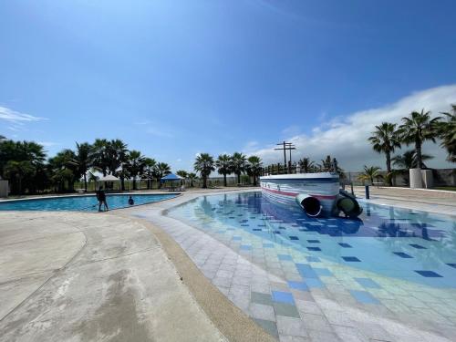 Villa Serena para familias y amigos - vista al mar in Ballenita