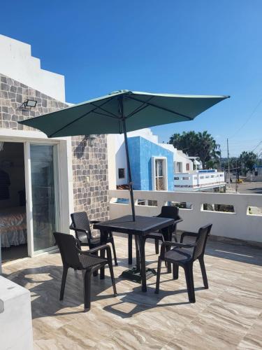 Villa Serena para familias y amigos - vista al mar in Ballenita