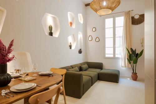 KALLISTE - NEW AC- Old town-Walk to everything - Beach- Restaurants-Supermarkets, Nicea (zdjęcie 11)