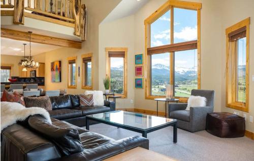 Spruce Ridge Unit H, Фрейзер