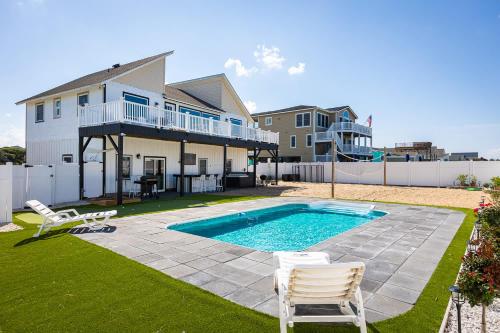 Renovated for 2025 Ocean Views & Backyard Oasis
