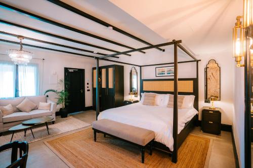 Suite with Terrace image 10