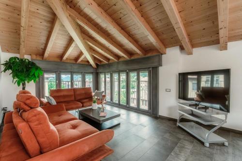 Easylife - Attico Design, Comfort a Como
