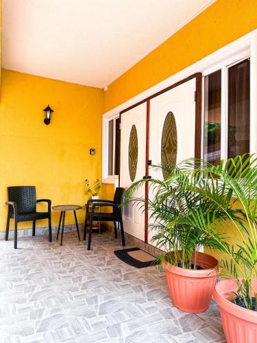 บริการและสิ่งอำนวยความสะดวก, Urban Escape - 2Br 2Bth Condo in Reduit Rodney Bay, Gros Islet in แคพ เอสเตท