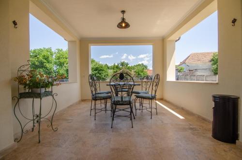 Létesítmények, Casa Kresovan in Retezat