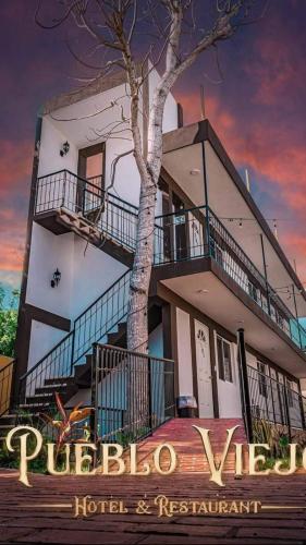 Hotel Pueblo Viejo in Sta Ana