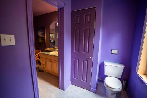 King Room - Upper Floor image 10