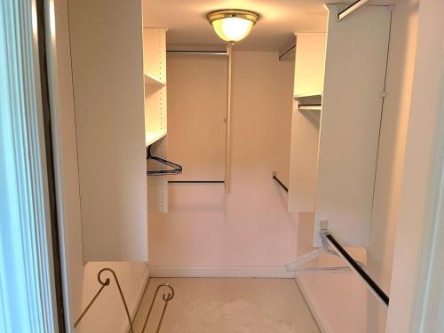 Summer Escape Close to the City in Whitchurch-Stouffville (ON)