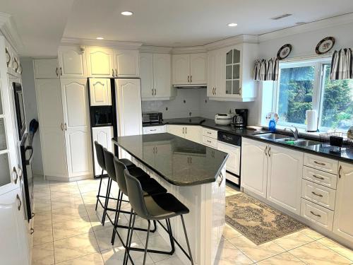 Summer Escape Close to the City in Whitchurch-Stouffville (ON)