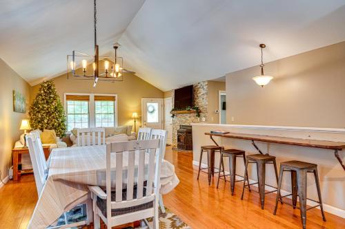 Private Community Beach: Family Conway Retreat! in Konveja (NH)