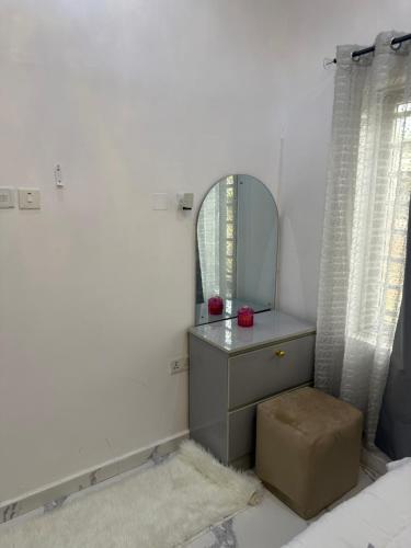 Comfortable stay at RCCG Camp Mowe 2 Bedroom Bungalow free WIFI AC in Ogijo