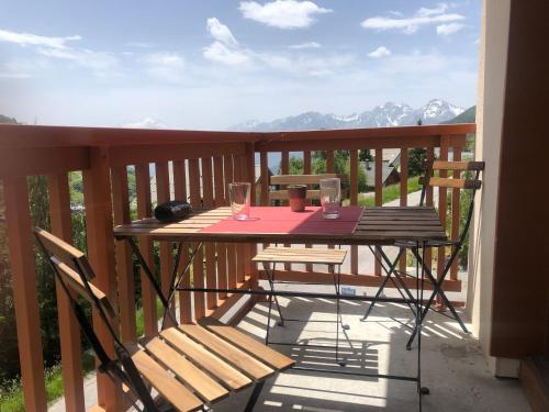 Balcony/terrace, 2 pieces vue degagee a Saint-Francois-Longchamp in Montgellafrey