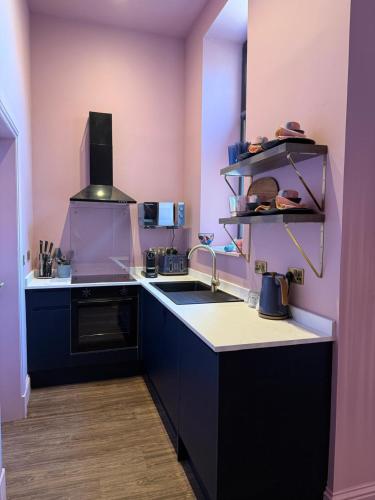 ห้องครัว, The Lillie at The Bank by Coorie Doon Stays in ทรูน