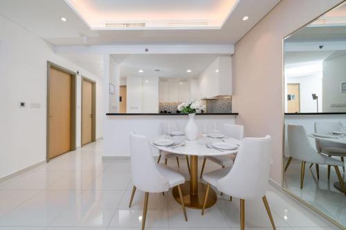 Ultra-Luxury Midtown 2 Bed Full Burj Khalifa Views, Dubai (photo 4)
