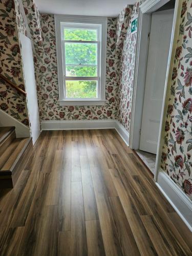 Sunflower Guest Suites  in ซัมเมอร์ไซด์ (PE)