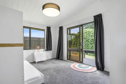 Apartment image 8