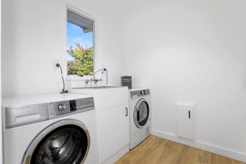 Apartment image 10