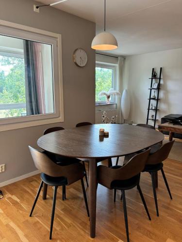 Comfortable room in Stockholm - Close to central Stockholm, Stockholm (photo 5)