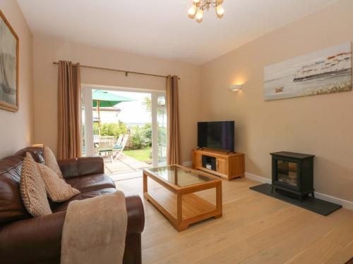 Menai Cottage - image 13