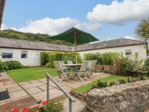 Menai Cottage - image 12