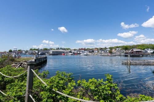 Boothbay Harbor Inn - image 36