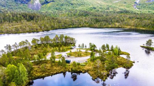 Apkārtne, Hov Hyttegrend in Viksdalen